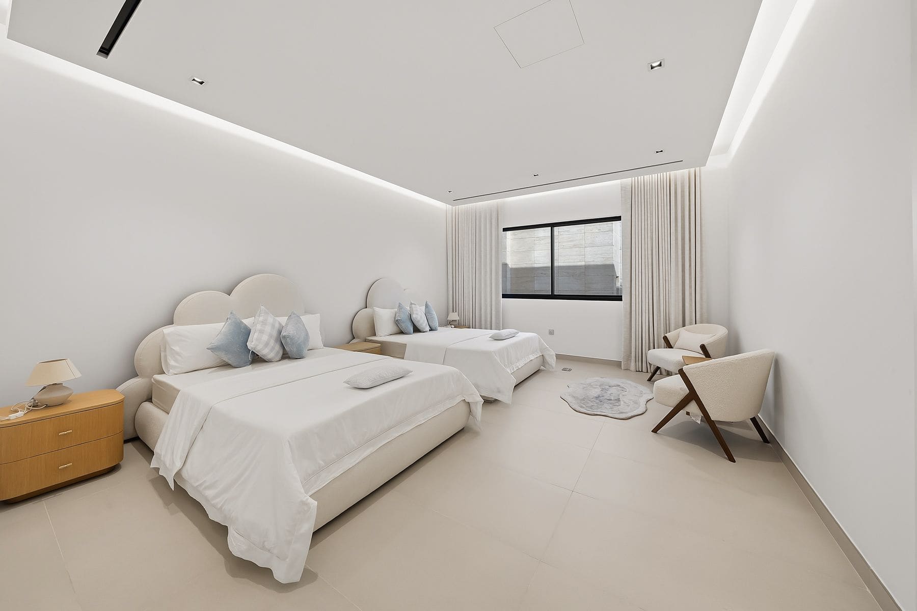 Private Residence 003, interior view 15