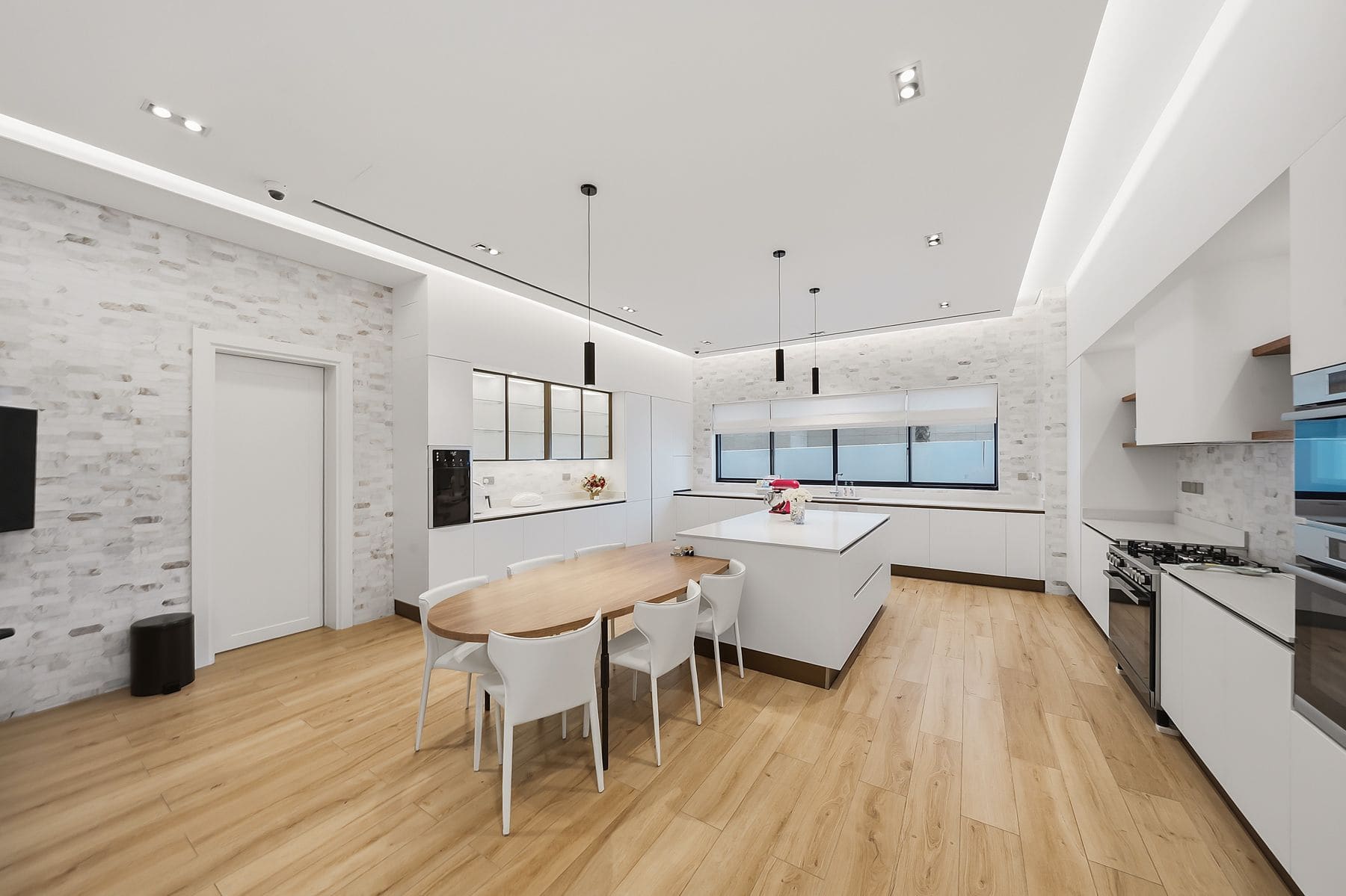 Private Residence 003, interior view 30