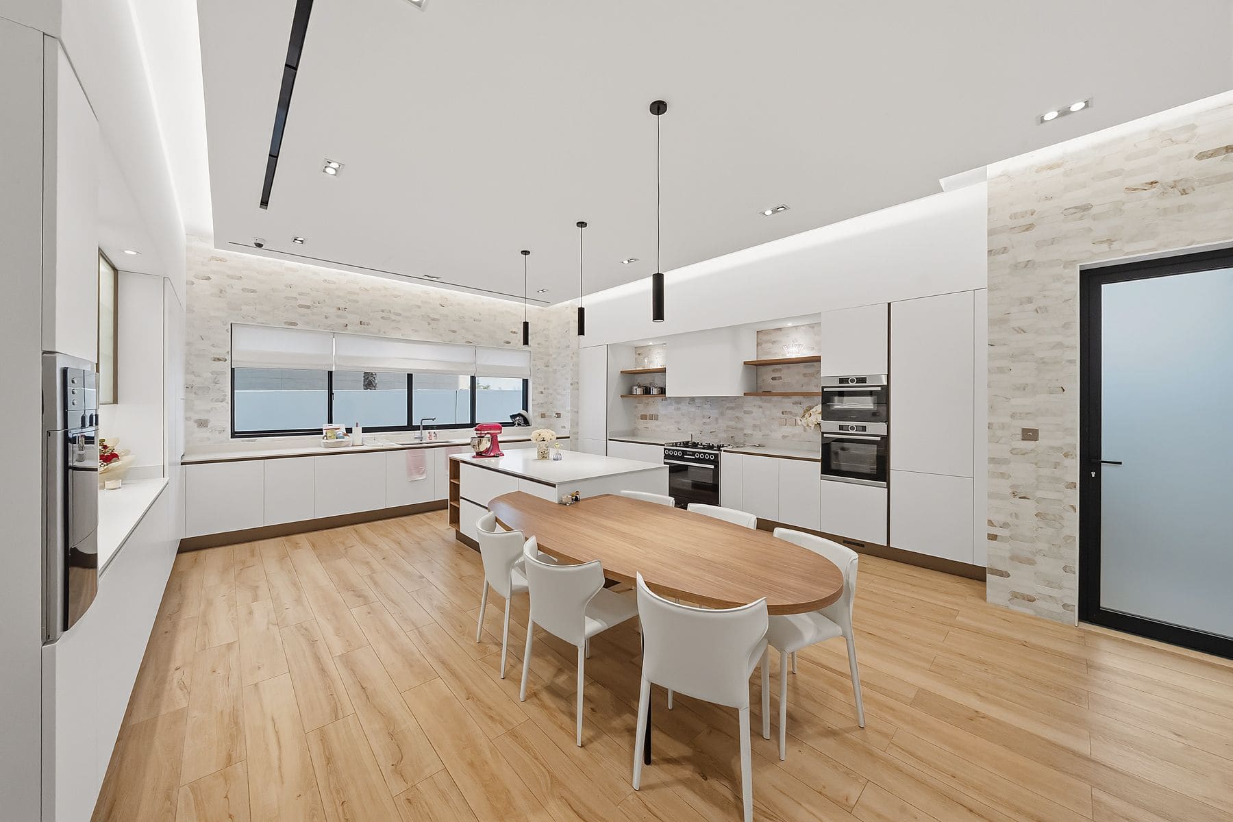 Private Residence 003, interior view 31